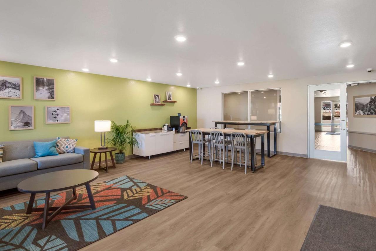 Woodspring Suites Colorado Springs North - Air Force Academy エクステリア 写真